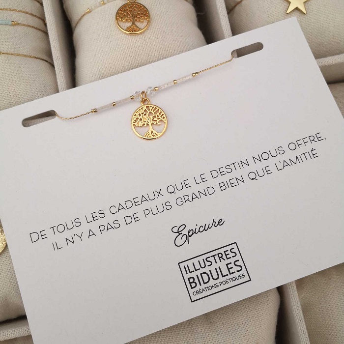 « Illustres bidules » : des bijoux à l’âme poétique